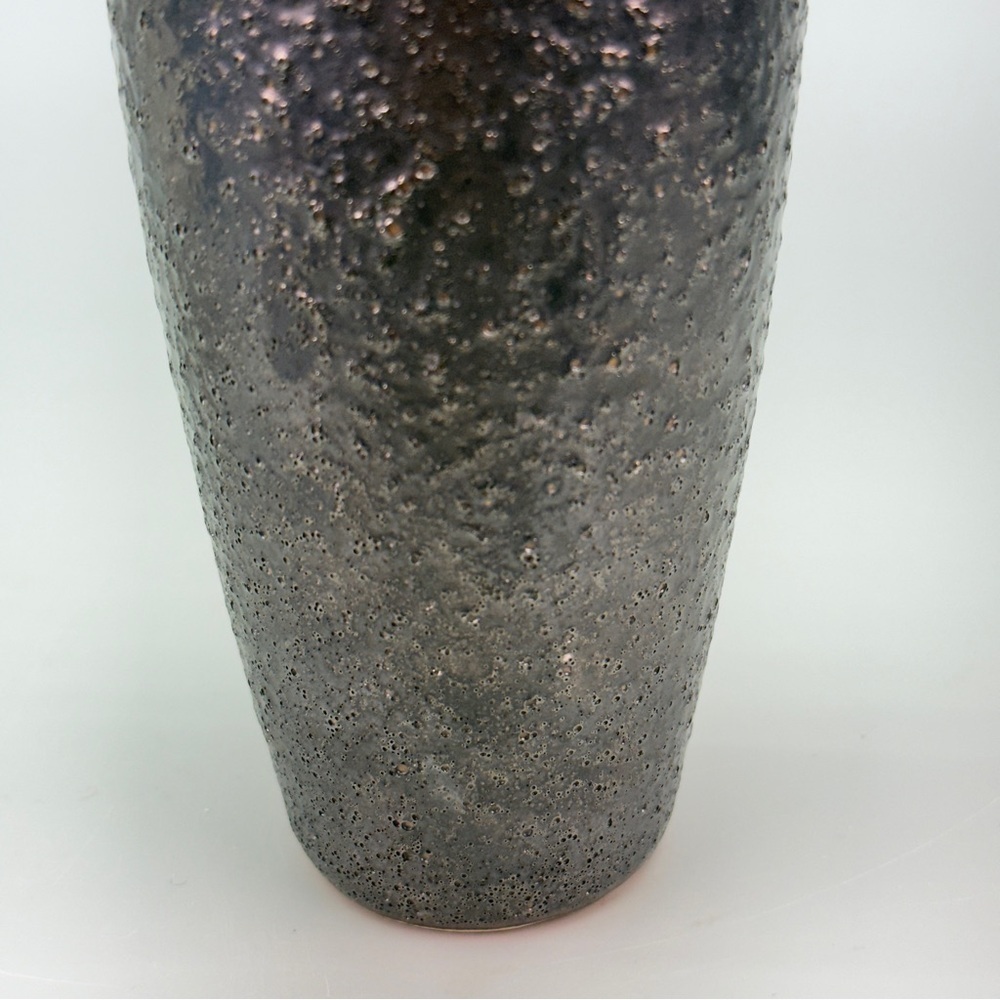 Pair of MCM Style CB2 Lava Vases - Picture 9 of 10
